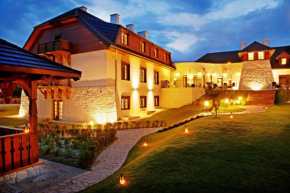 Гостиница Hotel Kazimierzówka  Казимеж-Дольны